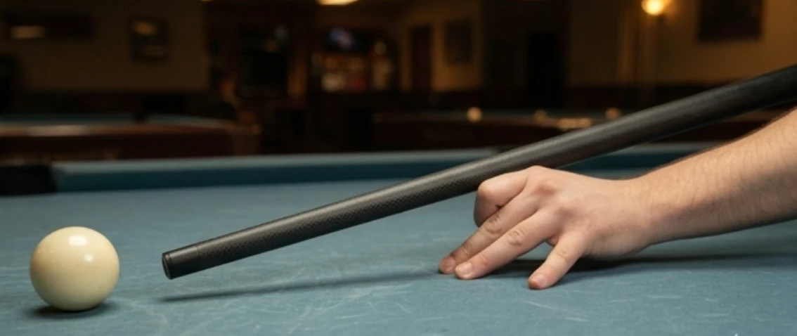 Cue handling and playing balance